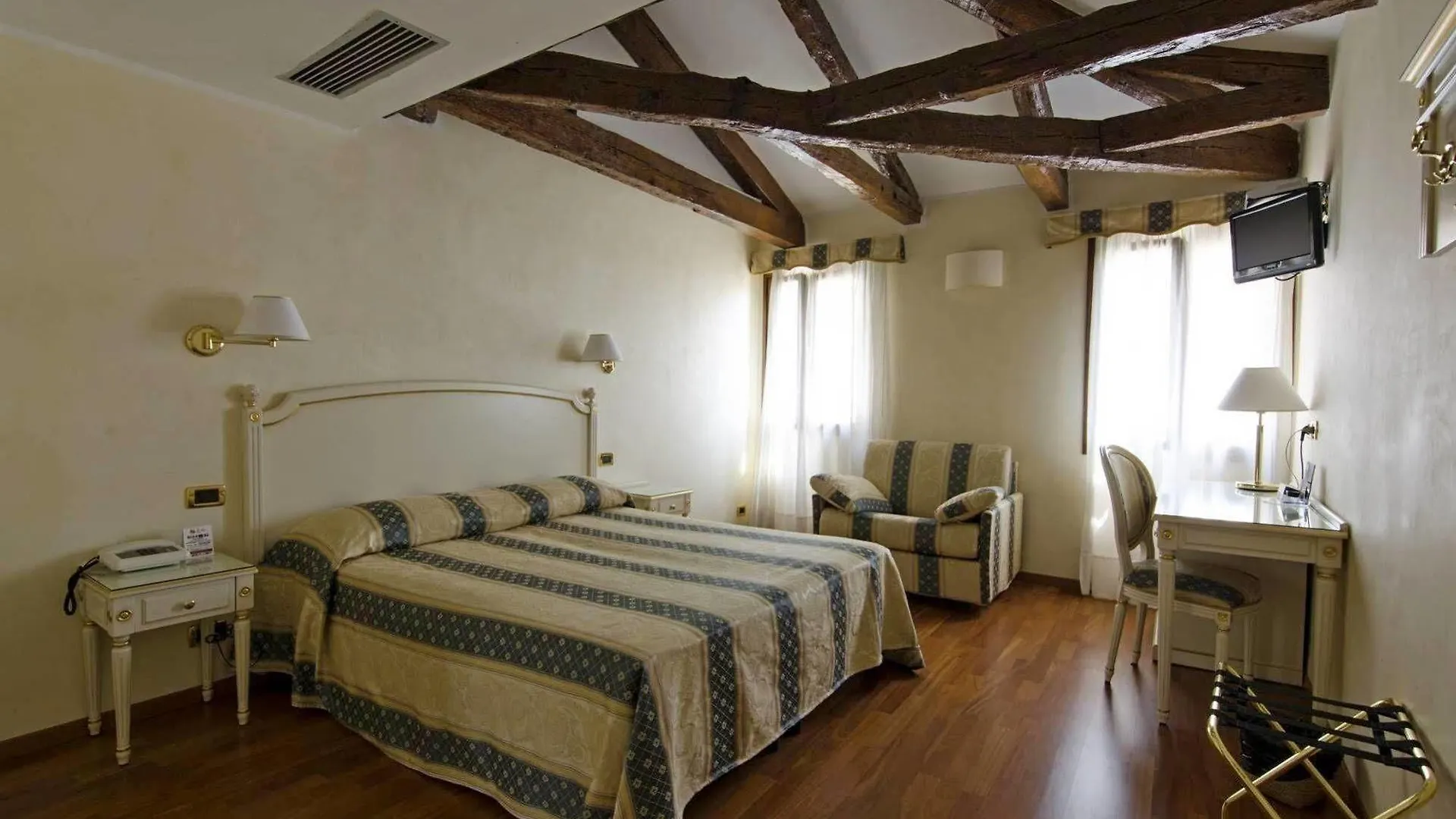 Hotel Do Pozzi Venedig